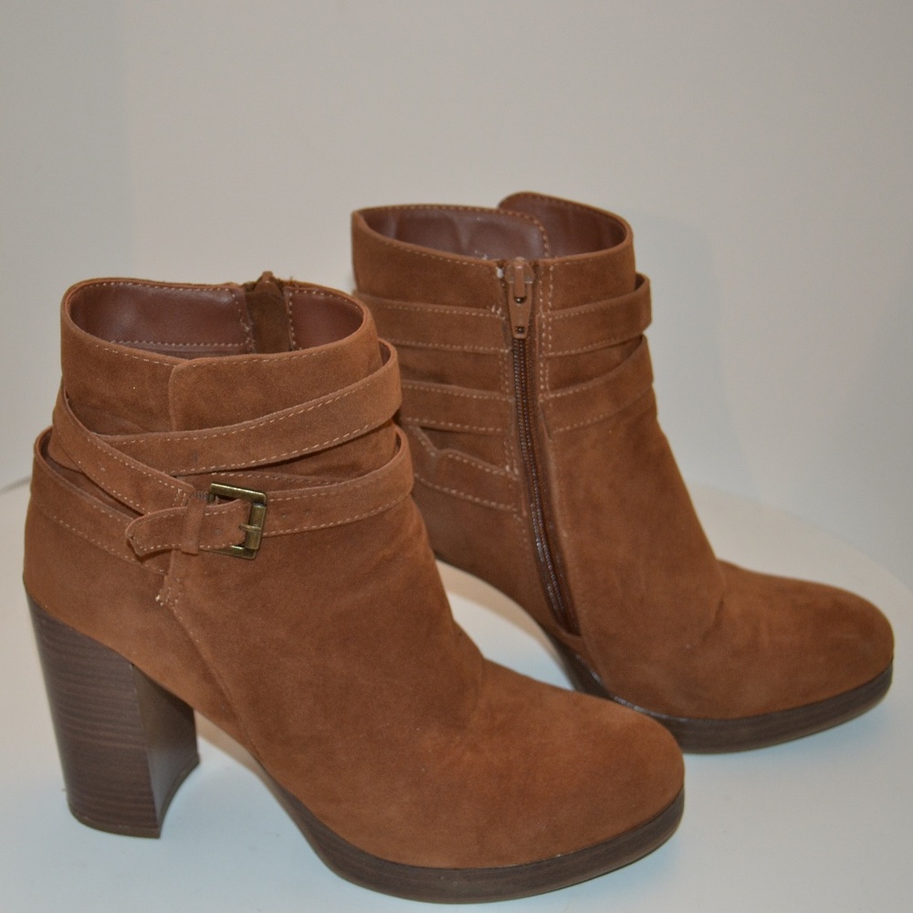 Mossimo Brown Ankle Boots